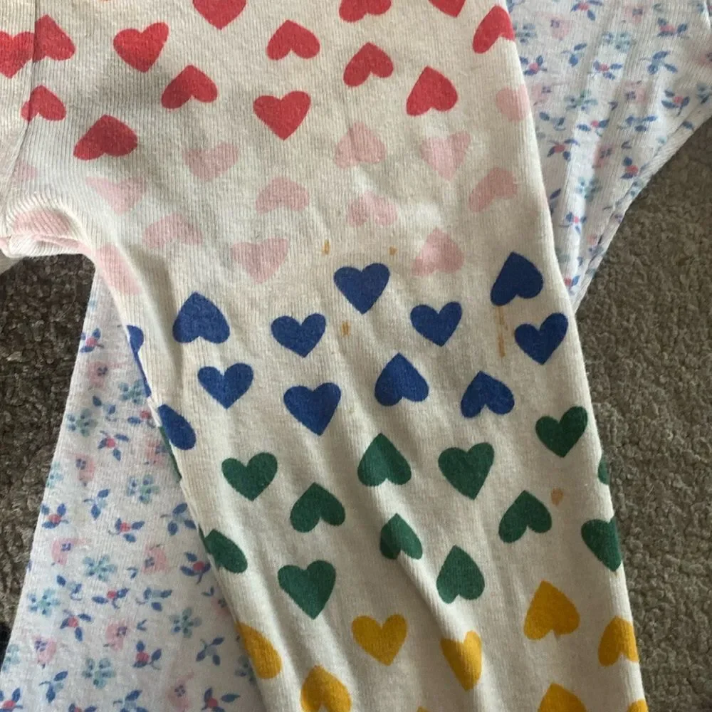 Girl pajamas bundle x4